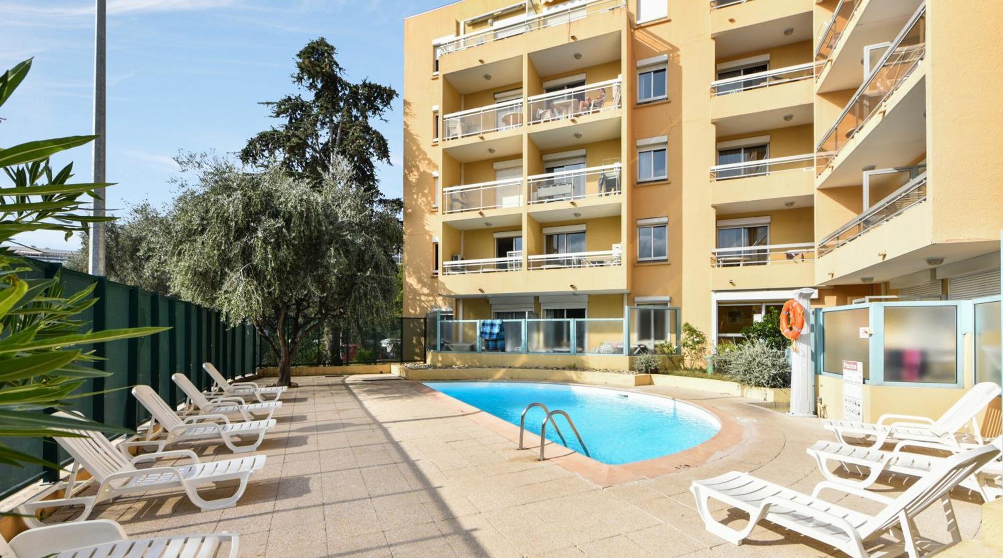 Appart hôtel Résidence Pierre&vacances La Rostagne